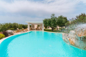 Trulli Petrantiqua con piscina Locorotondo